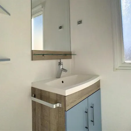 Mobil Home 6/8 Places Vue Degagee Le Muy Buitenkant foto